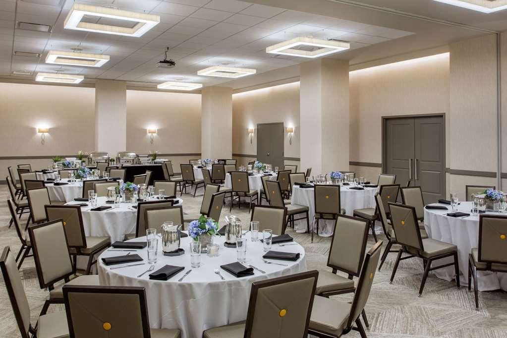 Cambria Downtown Center City Hotel Philadelphia