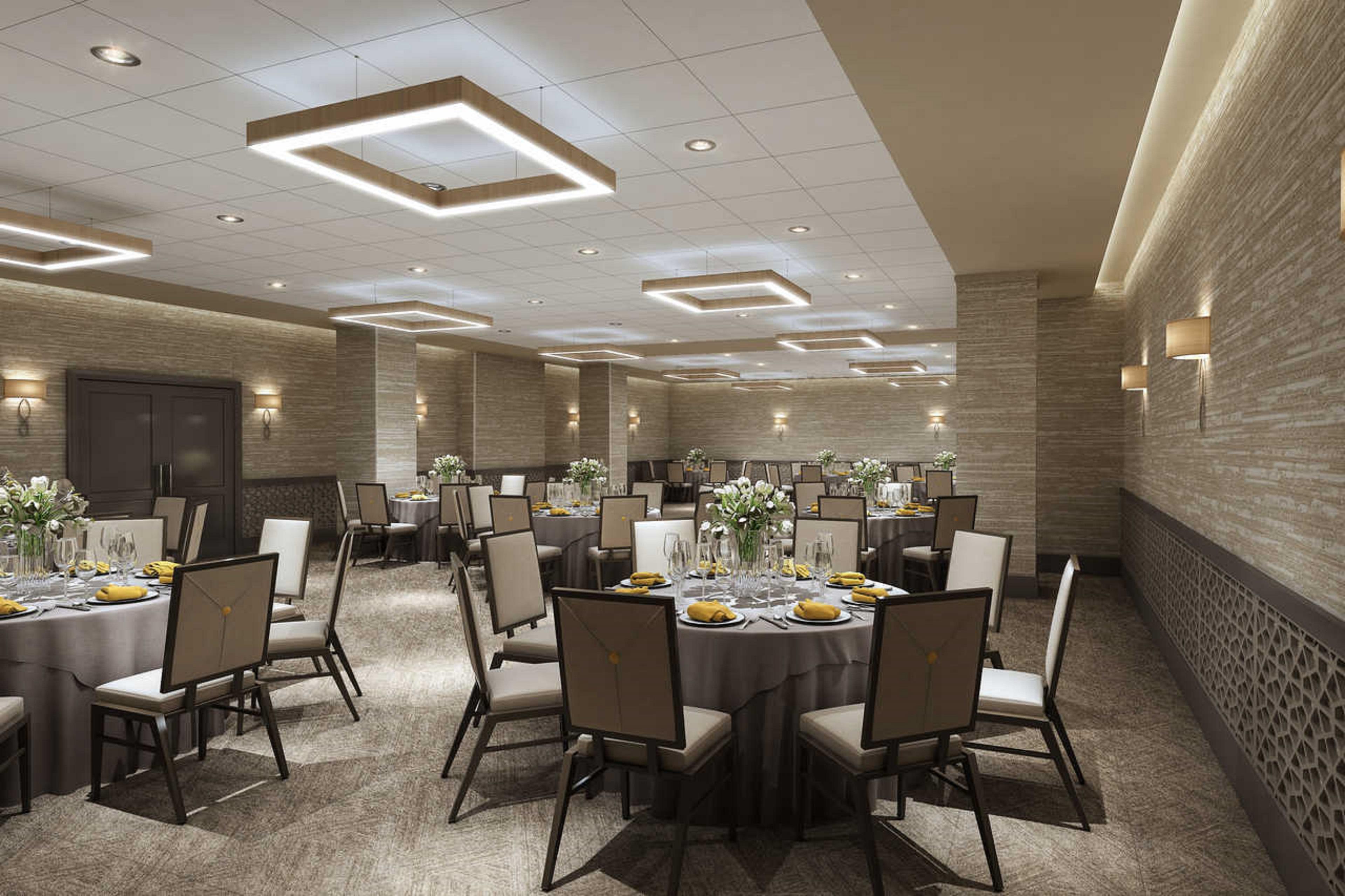 Cambria Downtown Center 4*